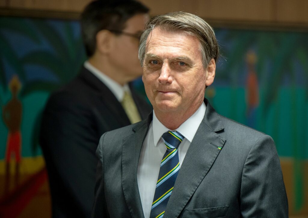 jair-bolsonaro,-lasat-sa-iasa-din-detentie-pentru-o-interventie-chirurgicala