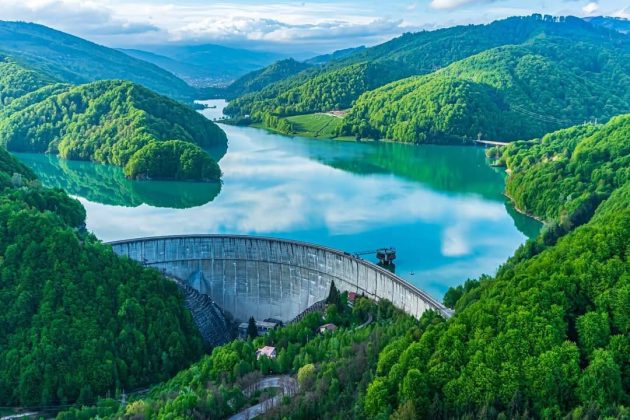 al-doilea-hidroagregat-al-hidrocentralei-de-la-paltinu-a-fost-pus-in-functiune