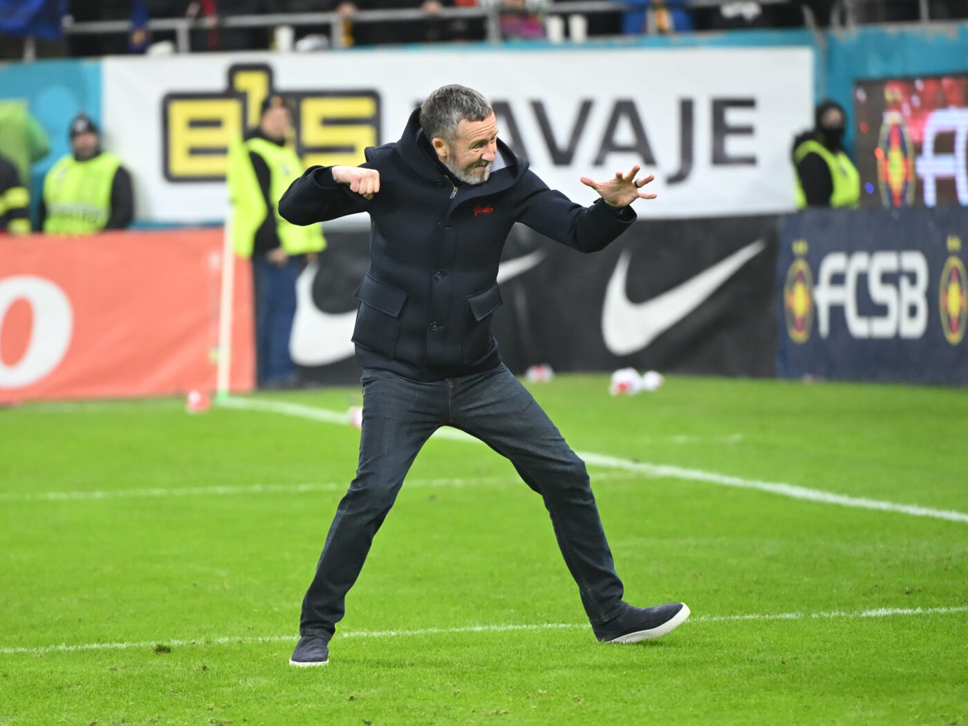 mihai-stoica,-reactie-ironica-dupa-fcsb-rapid-2-1:-faimosul-capitan-spunea-ca-un-egal-ar-fi-penibil!