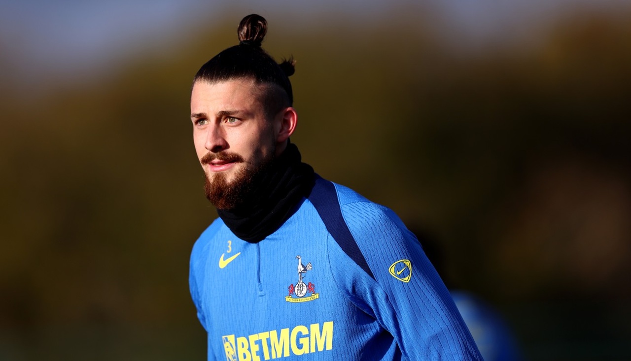 fiorentina-l-a-ofertat-pe-radu-dragusin.-tottenham-a-luat-decizia