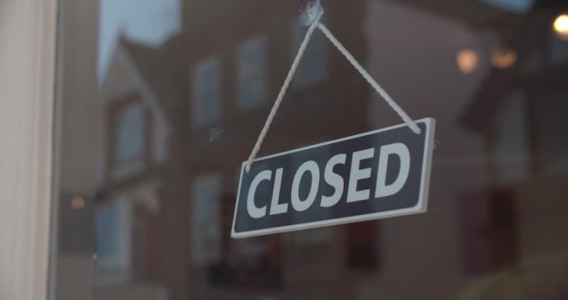 un-lant-de-magazine-cunoscut-din-romania-se-inchide-acum-si-vine-cu-reduceri-mari-ca-sa-scape-de-marfa-business-magazin