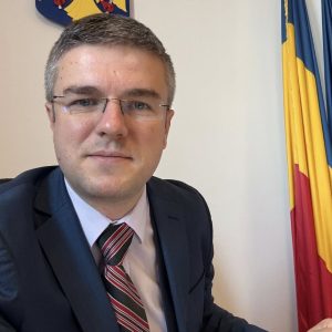 cine-este-irineu-darau,-noul-ministru-al-economiei.-are-39-de-ani-si-a-fost-olimpic-la-informatica-si-istorie-/-primul-mesaj-ca-ministru
