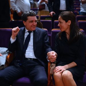 nicusor-dan-garanteaza-ca-se-va-casatori-cu-mirabela-gradinaru-in-acest-mandat:-trebuie-sa-fie-un-moment-de-liniste-se-va-intampla.-categoric!