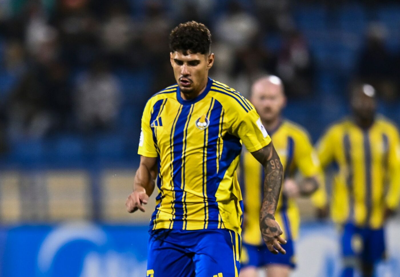 florinel-coman,-craciun-de-cosmar-in-qatar!-doar-transferul-la-fcsb-il-mai-salveaza:-a-primit-o-nota-modesta-dupa-ce-echipa-lui-a-fost-distrusa