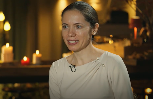 mirabela-gradinaru:-nu-mi-am-pus-eticheta-de-prima-doamna.-daca-pot-sa-unesc-societatea-civila-cu-clasa-politica,-o-voi-face