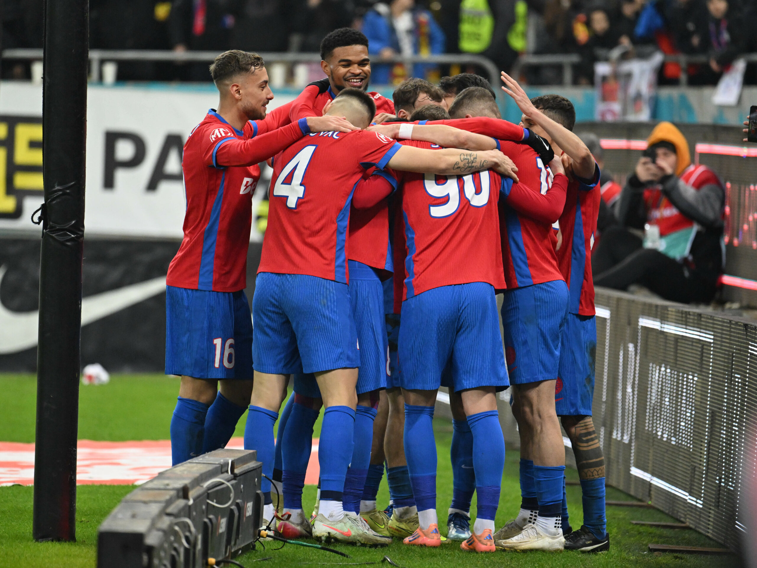 un-simbol-al-stelei,-care-are-50-de-ani-de-cand-e-la-formatia-din-ghencea,-surprinde:-titlul-il-poate-castiga-oricine,-dar-fcsb-are-un-plus