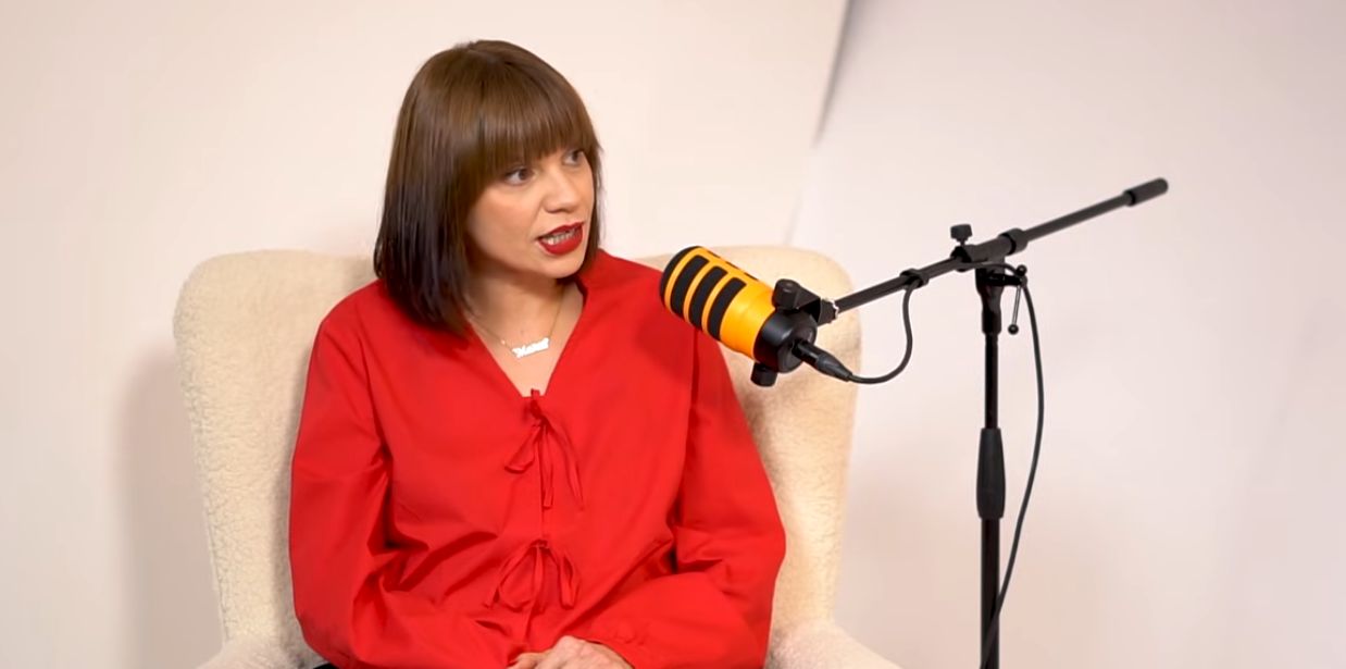 trecutul-dureros-al-laurei-andresan.-in-copilarie-am-fost-abuzata-de-unchiul-meu