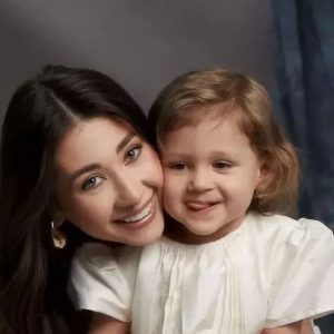 cum-isi-educa-nicole-cherry-fiica-in-varsta-de-4-ani-si-ce-reguli-stricte-aplica:-nu-este-sanatos-sa-fie-doar-prietenie-si-sa-faca-doar-ce-isi-doreste-/-exclusiv