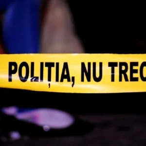 un-tata-si-fiul-sau-au-murit-dupa-ce-s-au-aruncat-de-la-etajul-10-al-unui-bloc-din-arad.-venisera-din-vaslui-pentru-a-inchiria-un-apartament