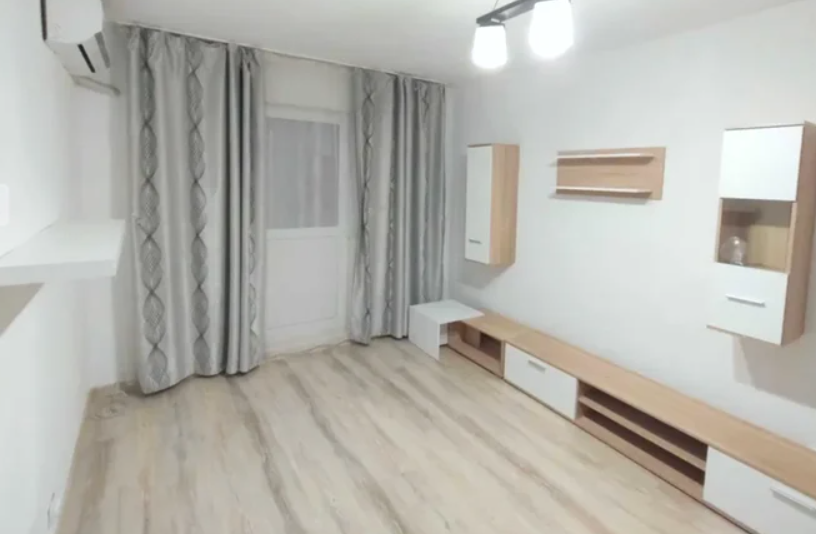 oferta-ireala-intr-un-oras-din-romania.-pretul-infim-cu-care-se-vinde-un-apartament-renovat-si-mobilat-complet,-scos-la-vanzare-acum,-in-2026