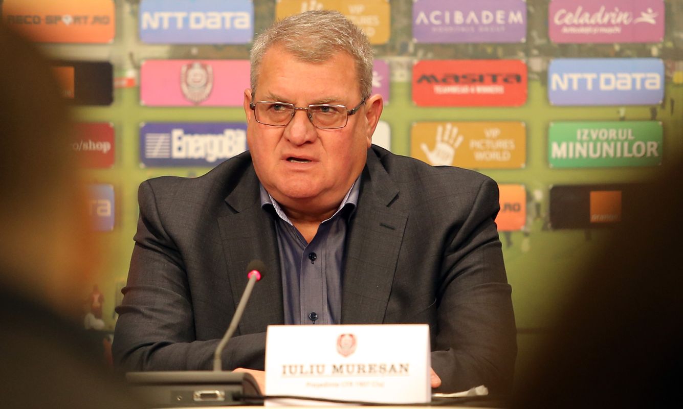 dupa-deac,-cfr-cluj-vrea-sa-aduca-un-alt-nume-greu-in-club:-vine-sa-discutam