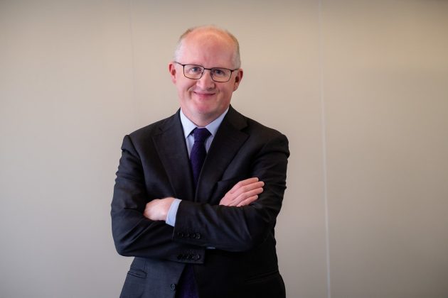 philip-lane-(bce):-euro-va-avea-un-rol-mai-important-in-portofoliile-investitorilor,-dupa-ce-politicile-lui-trump-i-au-determinat-sa-si-regandeasca-detinerile-in-dolari