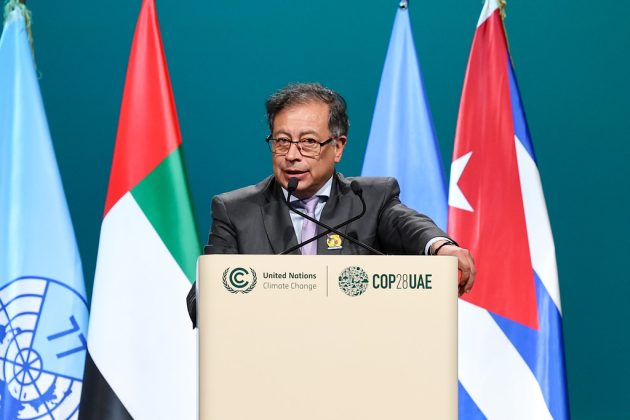 trump-anunta-ca-l-va-primi-pe-presedintele-columbiei-la-casa-alba-la-inceputul-lunii-februarie.-relatiile-dintre-cei-doi-lideri-par-sa-se-fi-imbunatatit,-dupa-o-serie-de-declaratii-acide