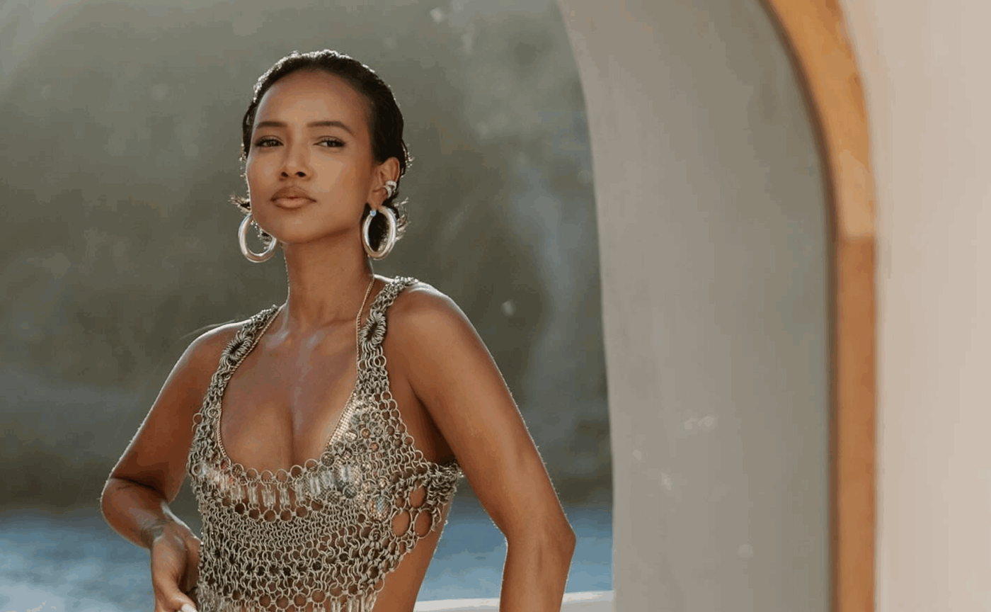 relatie-controversata.-antrenorul-de-58-de-ani-se-iubeste-cu-o-femeie-mai-tanara-cu-21-de-ani