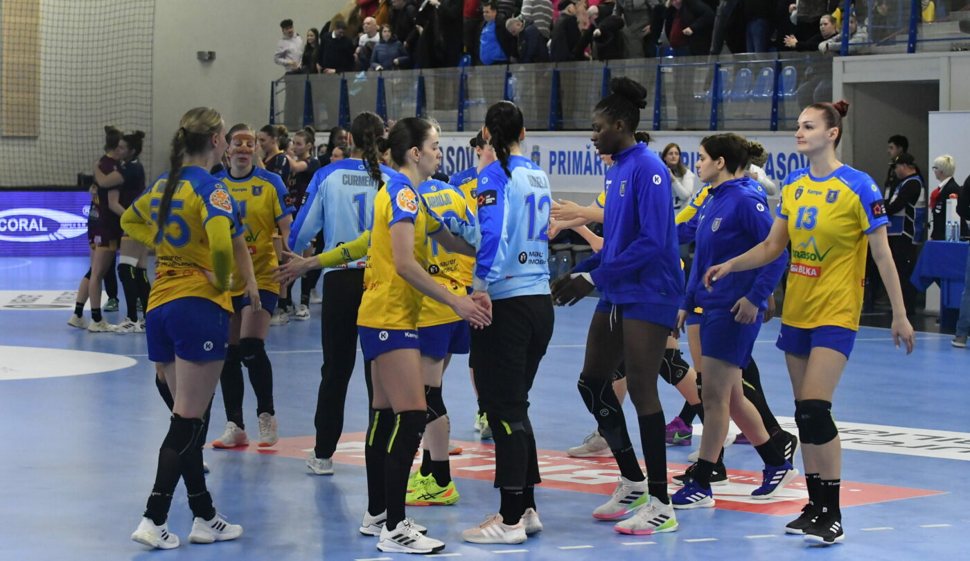 corona-brasov,-invinsa-la-revenirea-in-cupele-europene,-dupa-7-ani-de-absenta.-legenda-mariana-tirca-revine-sub-tampa