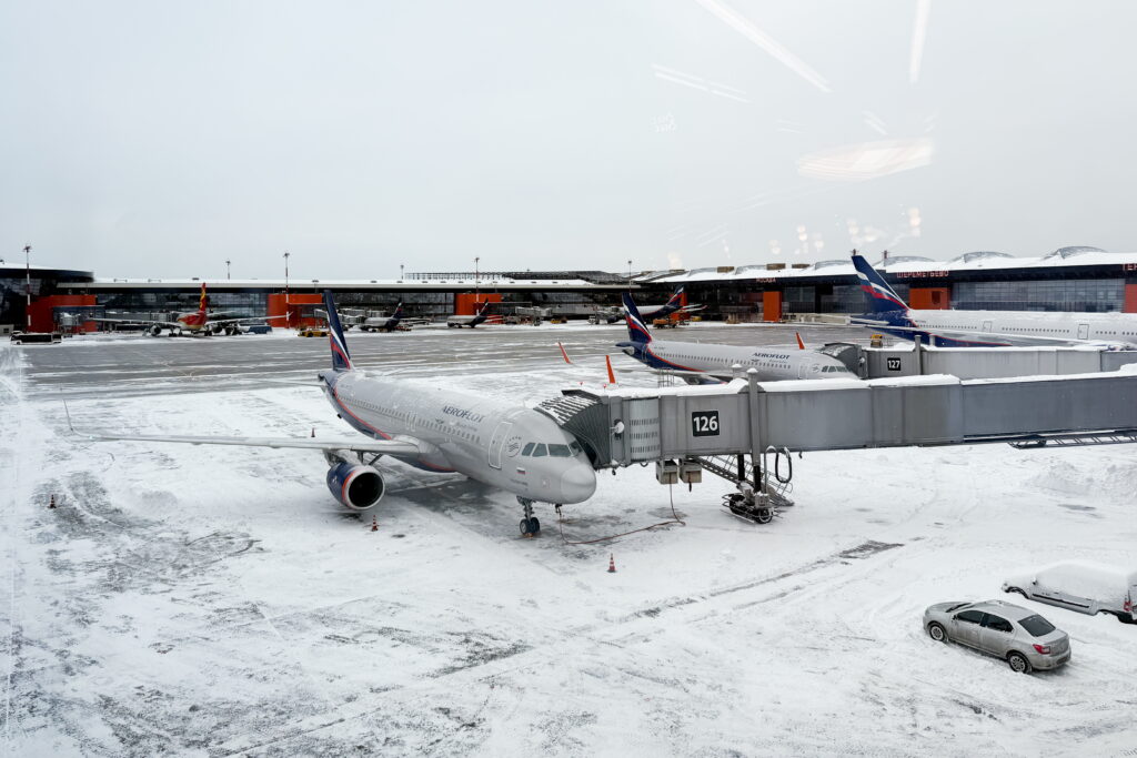flights-are-operating-normally-at-the-capitals-airports,-despite-the-cold