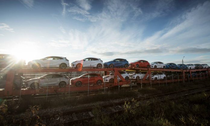 ford-anunta-o-crestere-cu-360%-a-vanzarilor-de-vehicule-electrice-in-romania