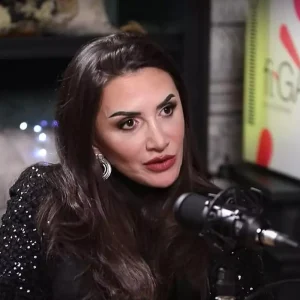 mara-banica-trage-un-semnal-de-alarma-dupa-ce-o-colega-de-liceu-a-fiului-ei-s-a-sinucis:-in-scoli-exista-psihologi-in-acte-si-cam-atat.-imi-vine-sa-urlu,-ne-mor-copiii