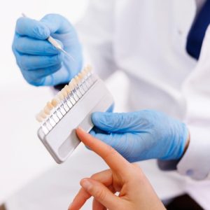 fatete-dentare-din-zirconiu:-cat-rezista-in-timp-si-cum-le-intretii-corect?