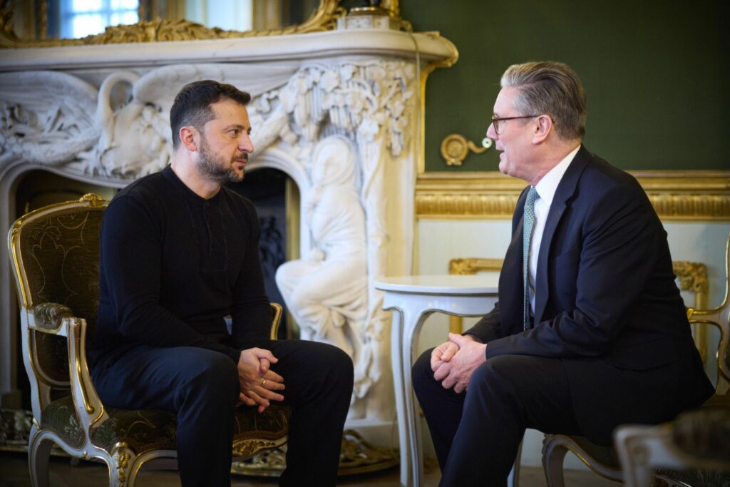 marea-britanie-aloca-20-de-milioane-de-lire-pentru-intarirea-retelei-energetice-a-ucrainei-pe-timp-de-iarna