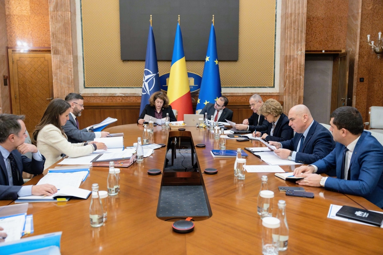 oana-toiu-explica-ce-face-romania-cu-16-miliarde-de-euro,-din-safe:-contracte-pentru-firmele-romanesti-si-locuri-de-munca