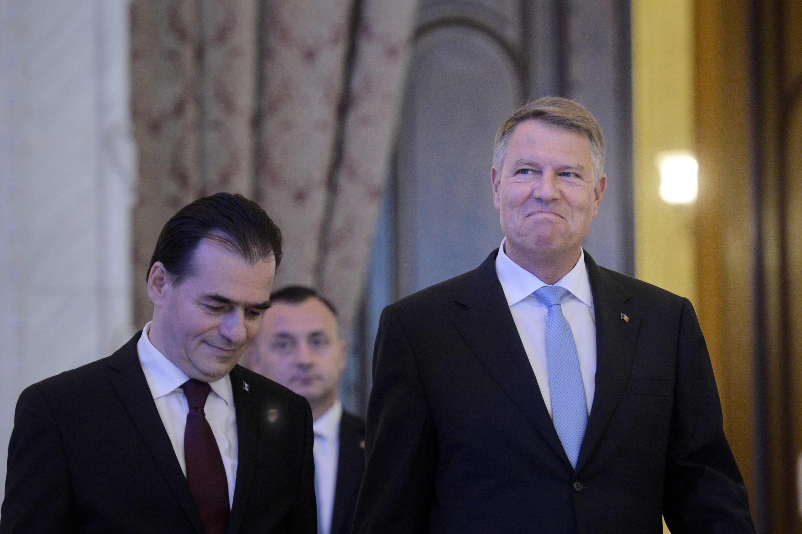 dupa-ce-a-pus-umarul-la-alegerea-lui-iohannis,-de-doua-ori,-si-dupa-ce-iohannis-l-a-pus-premier-de-tot-atatea-ori,-acum-orban-nu-se-mai-opreste-din-criticat