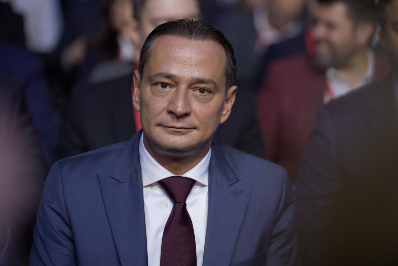 primarul-baluta-sugereaza-ca-ar-fi-fost-otravit:-a-existat-expunere-ridicata-si-continua-la-mercur-si-arsenic-/-asta-ma-face-sa-imi-ridic-semne-de-intrebare