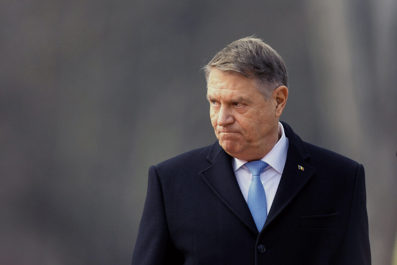klaus-iohannis-afla-azi-daca-anaf-ii-pune-sechestru-pe-avere-pentru-chiria-incasata-ilegal