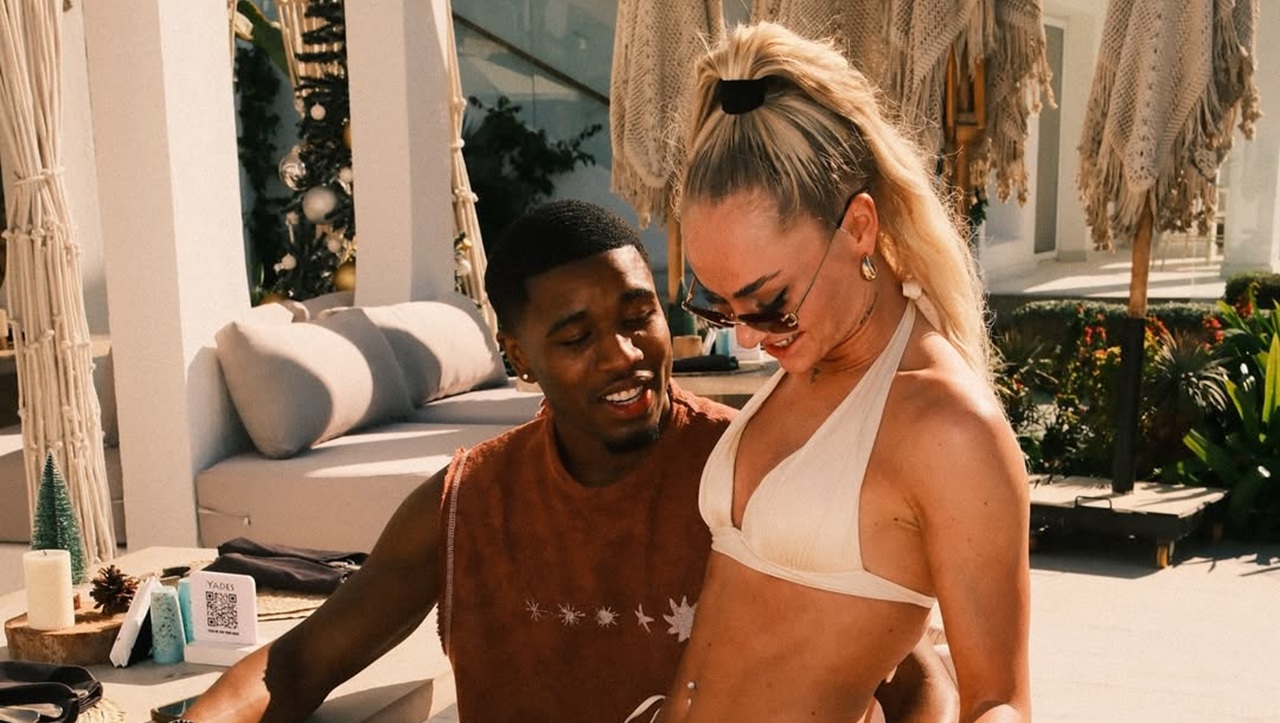 cea-mai-frumoasa-fotbalista-s-a-cuplat-cu-vedeta-de-la-insula-iubirii