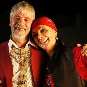 carmen-tanase,-despre-relatia-speciala-cu-gheorghe-visu,-la-19-ani-de-la-telenovela-inima-de-tigan:-el-e-fratiorul-meu-si-eu-sunt-surioara-lui.-tin-legatura-cu-fostii-colegi-/-exclusiv