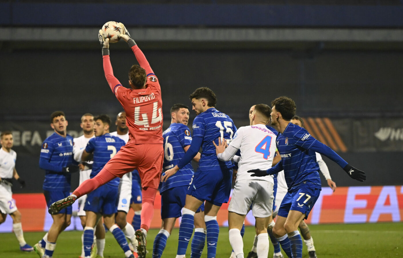 uefa-a-dat-verdictul-dupa-dinamo-zagreb-fcsb