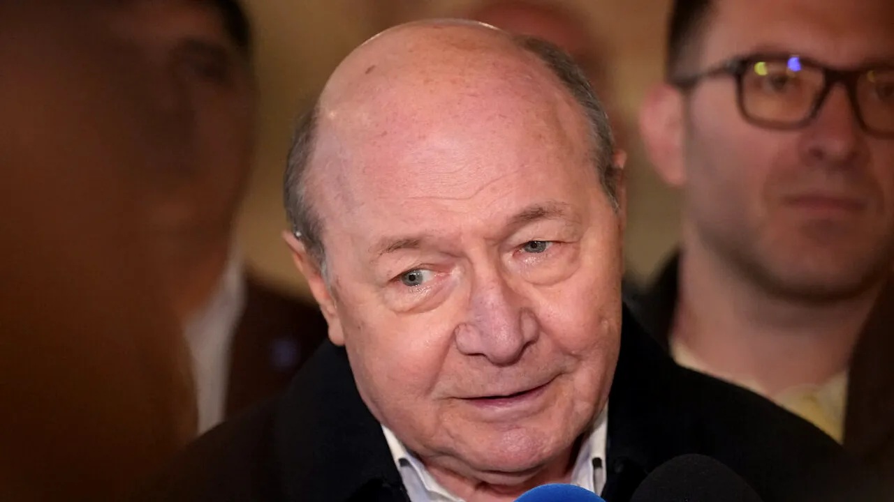traian-basescu-e-convins-ca-mercosur-e-o-directiva-ue:-cu-toata-respingerea-de-la-parlament,-va-intra-in-functiune