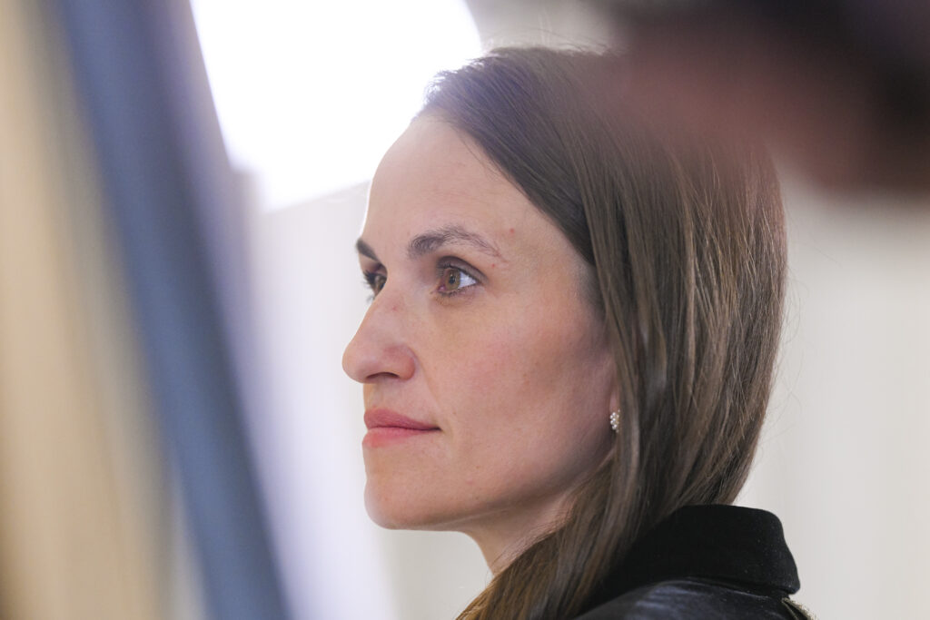 oana-toiu,-dupa-forumul-de-la-davos:-romania-importa-anual-bunuri-de-aproximativ-120-de-miliarde-de-euro-si-exportam-de-90-de-miliarde.-avem-o-problema