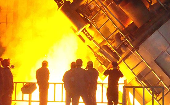 planul-gigantic-al-bruxelles-ului-pentru-reinvierea-industriei-europei.-ce-este-industrial-accelerator-act,-care-sunt-provocarile-si-ce-pericole-pasc-tarile-mai-mici,-ca-romania