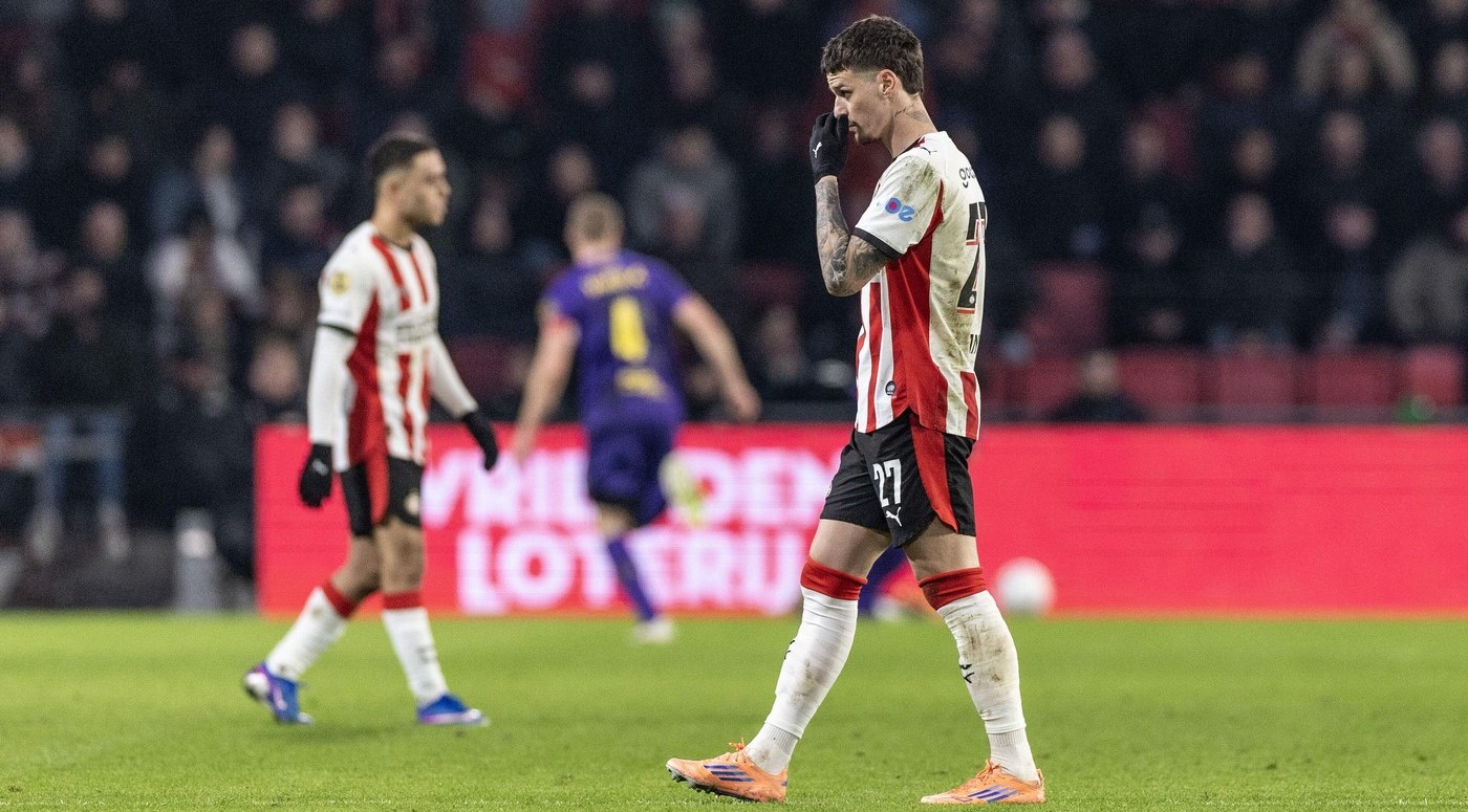 modest!-ce-nota-a-primit-dennis-man-dupa-ce-a-fost-scos-la-pauza-in-psv-nac-breda