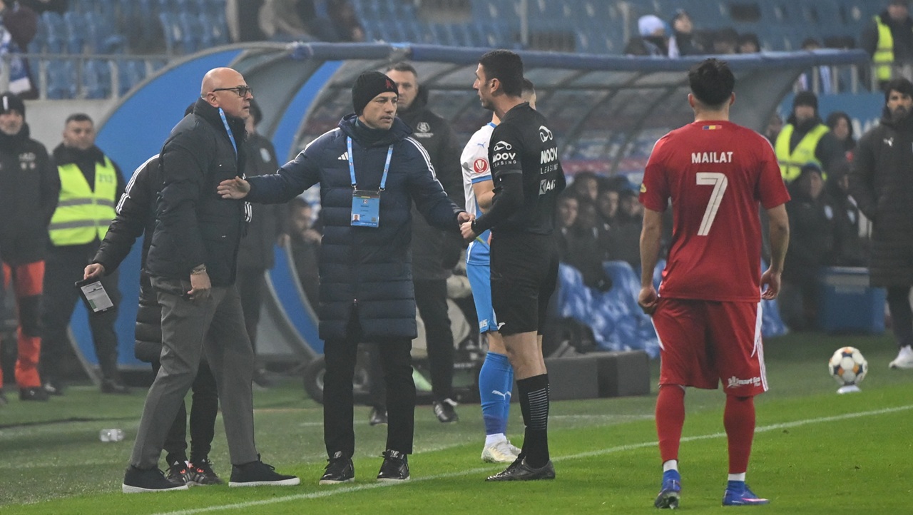 leo-grozavu-il-distruge-pe-arbitrul-marcel-birsan-dupa-universitatea-craiova-botosani:-mai-avea-putin-sa-ne-ia-la-bataie