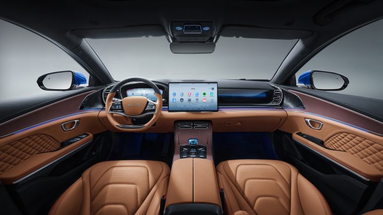 byd-forteaza-tot-mai-mult-vanzarile-in-afara-chinei-peste-1,3-mil.-de-vehicule-prognozate-pentru-2026