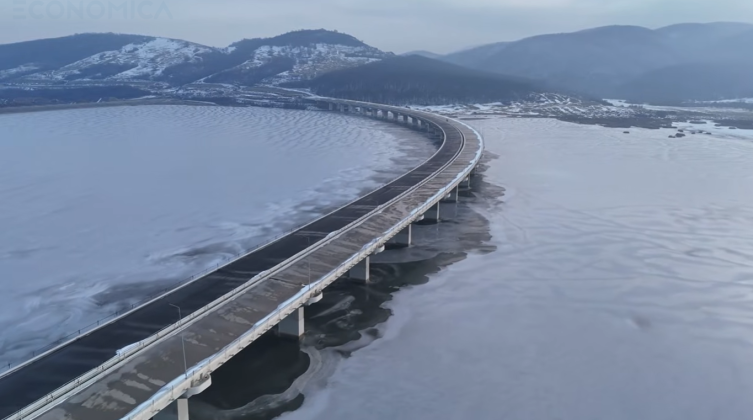 autostrada-transilvania:-primele-imagini-din-2026-cu-tronsonul-suplacu-de-barcau-chiribis.-muncitorii-au-revenit-in-santier-video