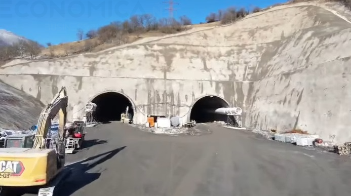 autostrada-a1-sibiu-pitesti:-turcii-de-la-mapa-cengiz-incep-lucrarile-la-inca-un-tunel-din-sectiunea-montana-boita-cornetu-video