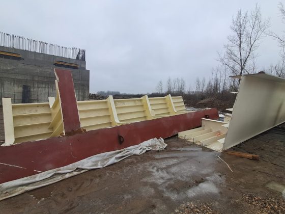 autostrada-unirii-a8:-soseste-in-santier-tablierul-metalic-pentru-podul-de-la-ungheni,-primul-construit-peste-prut-dupa-60-de-ani-foto