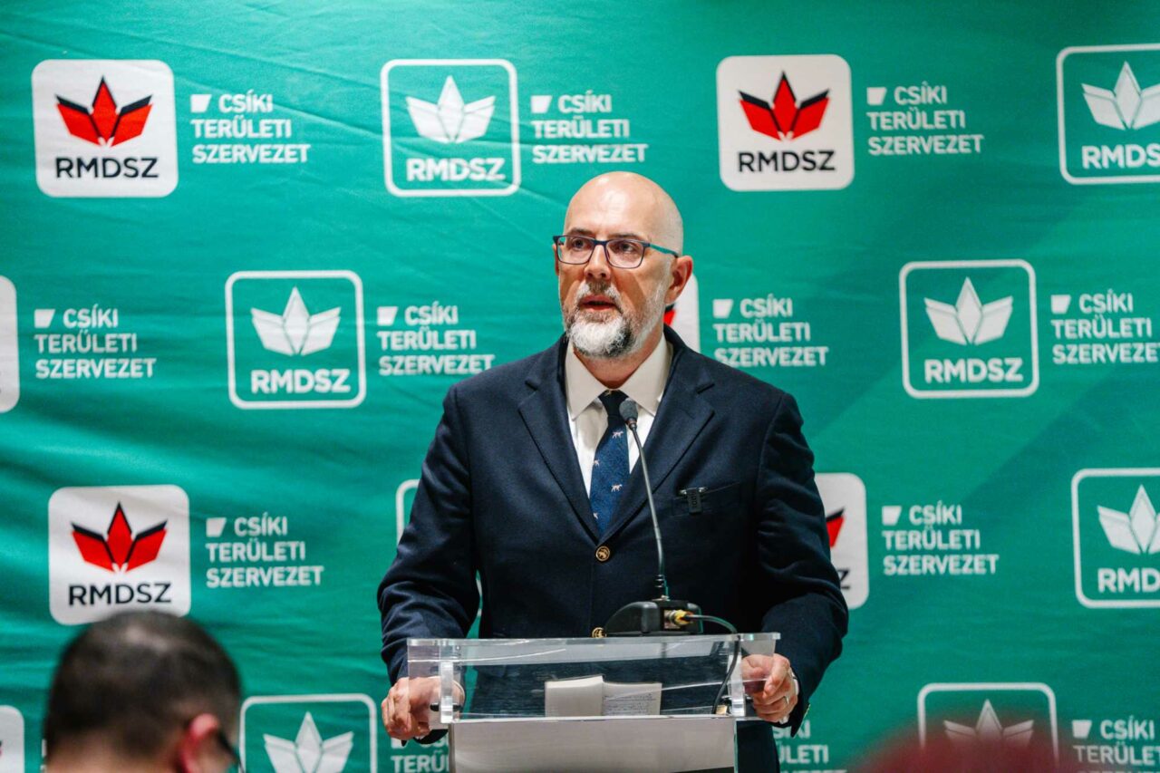 kelemen-hunor-linisteste-comunitatea-maghiara,-suparata-pe-maririle-de-taxe-ale-lui-bolojan:-daca-exista-o-veste-buna-nu-sunt-necesare-masuri-noi