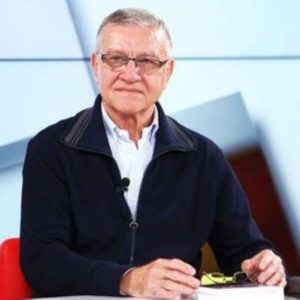 ce-pensie-are-mircea-sandu-dupa-43-de-ani-de-munca:-am-sustinut-statul-roman-financiar,-i-am-mai-dat-si-imagine/-cum-este-viata-in-franta-pentru-fostul-presedinte-al-frf