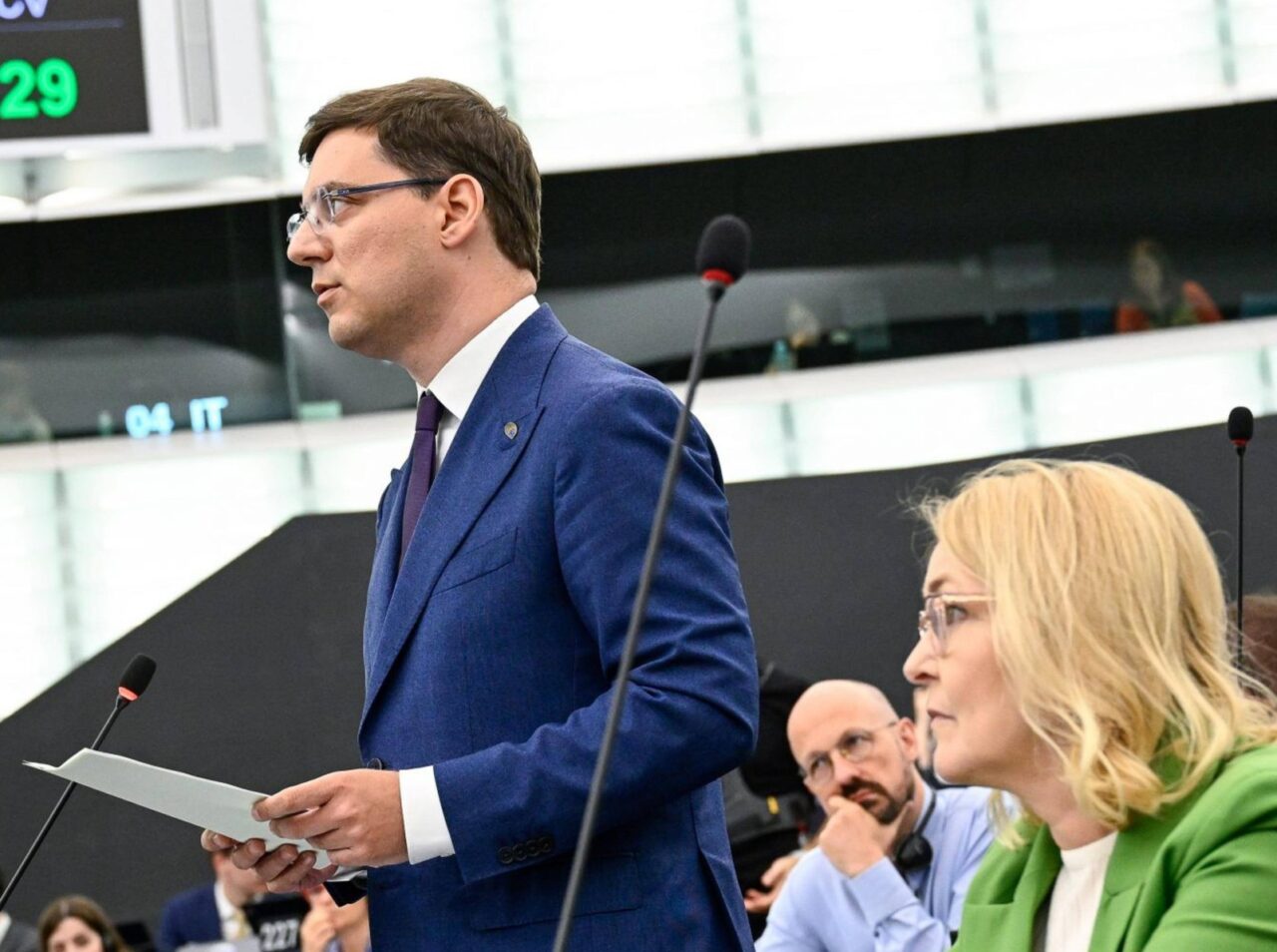 victor-negrescu-propune-in-pe-o-taxa-ue-pe-profitul-firmelor-de-jocuri-de-noroc-si-pariuri-online.-veniturile-se-vor-indrepta-spre-educatie