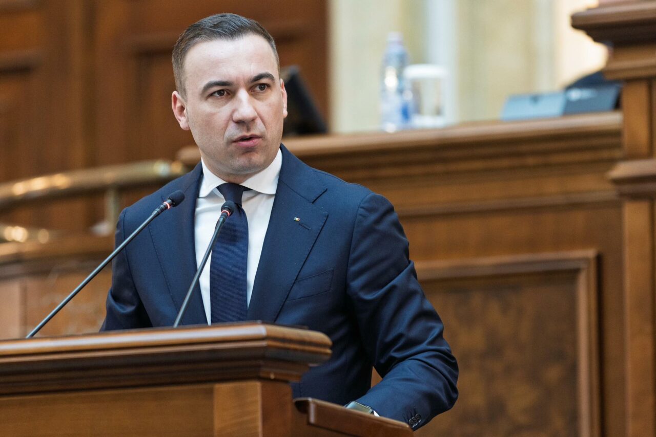 USR cere ministrul Energiei în Parlament pentru problemele cu apa din Argeș