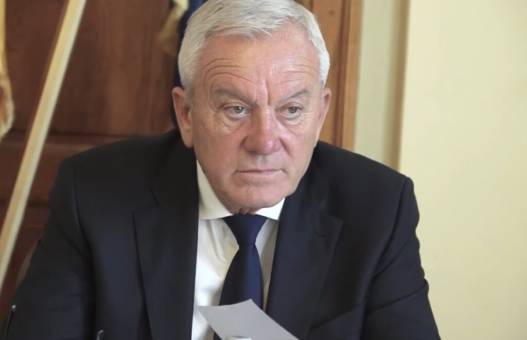 Primarul PSD al Buzăului despre partid: Face un joc foarte periculos