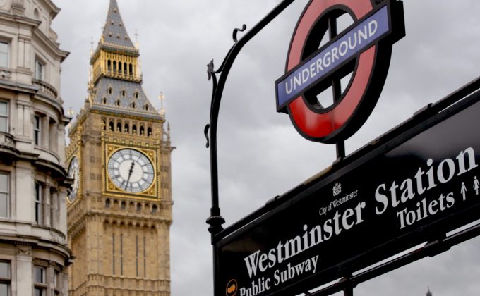 Şeful de cabinet al premierului britanic Keir Starmer a demisionat în contextul afacerii Epstein/Mandelson