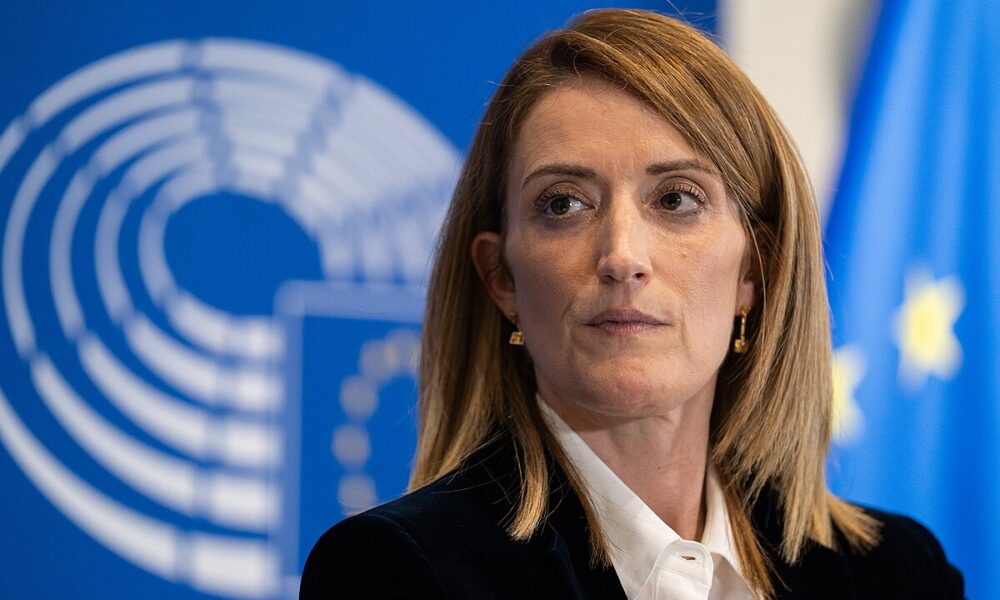 Parlamentul European votează miercuri împrumutul de 90 miliarde euro pentru Ucraina