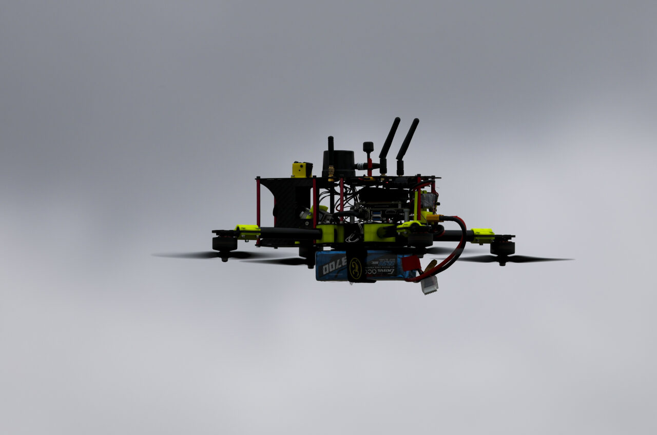 O dronă a fost găsită pe plaja din Mamaia, anunță ministrul Apărării