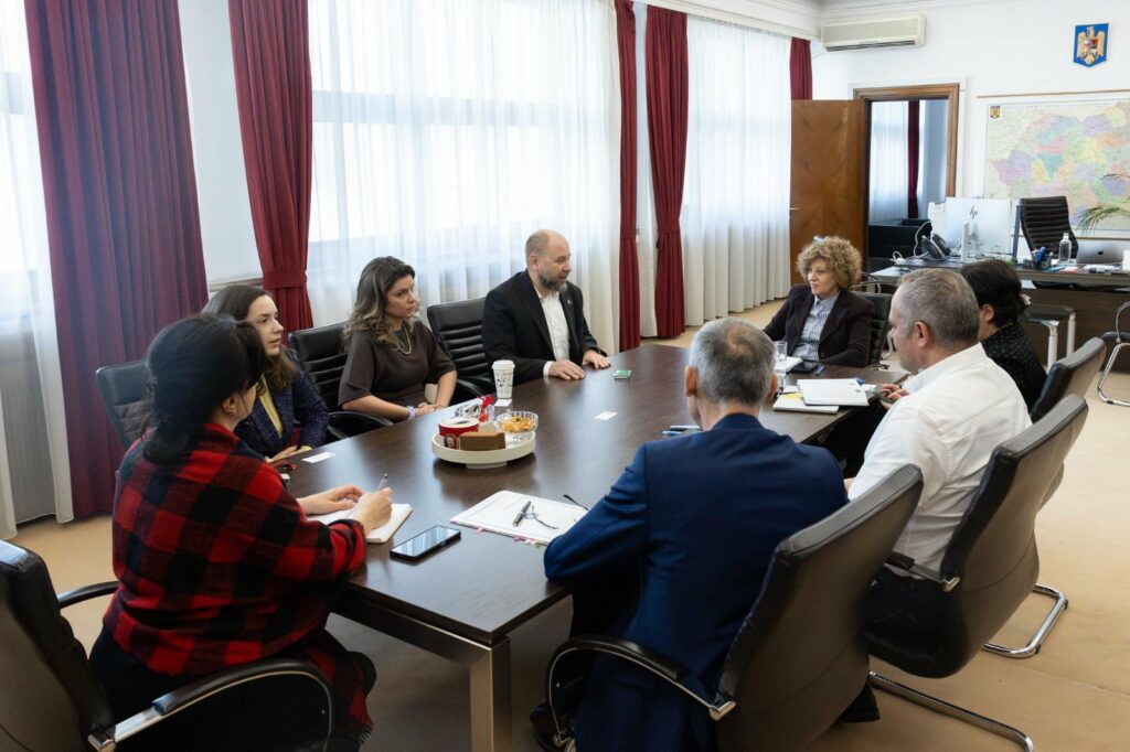 Oana Gheorghiu a discutat cu ambasadorii Germaniei și Regatului Unit despre reforme și digitalizare