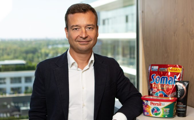 Andrey Yekimov: Românii cumpără detergent la promoții și fac stocuri în 2025